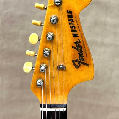 Fender Mustang Guitar with Rosewood Fretboard 1965 -Olympic White image 2