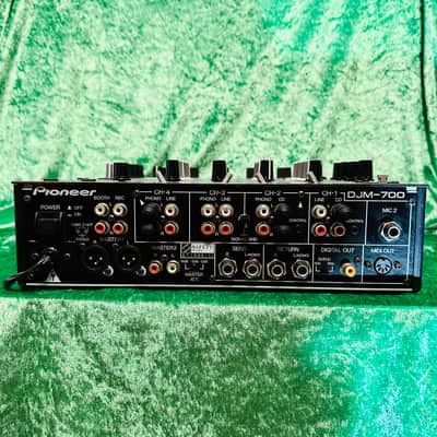 Pioneer DJM-700  4 Channel DJ Mixer Black image 2