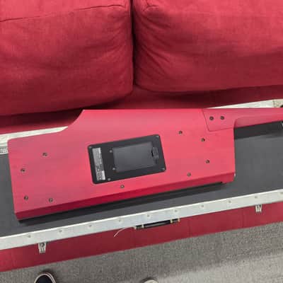 Korg RK100S 37-Key Keytar with Case- Red / Black image 12