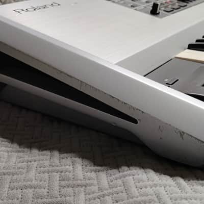 Roland Fantom G7 ✅ Ultimate 76-Key Workstation Flagship ✅ Advanced SonicCell Sound Engine ✅ Fully Checked & Cleaned ✅ Massive Color Display & Sequencing Power ✅ FREE Worldwide Shipping image 10
