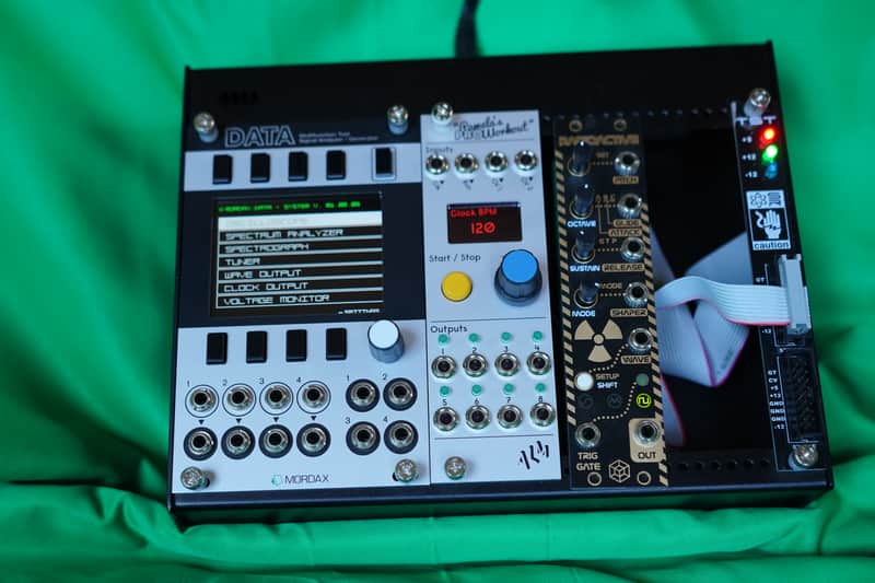 Tesseract Modular Radioactive