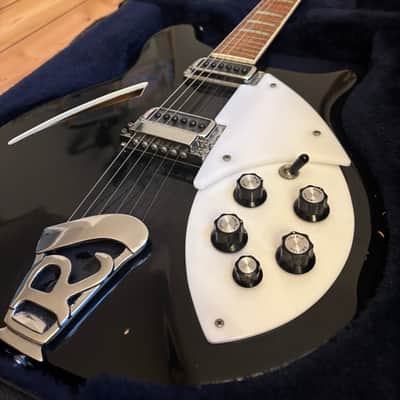 Rickenbacker 360 2012 - Present - Jetglo image 3