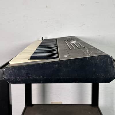 Roland JV-35 Keyboard Synthesizer Expandable image 8