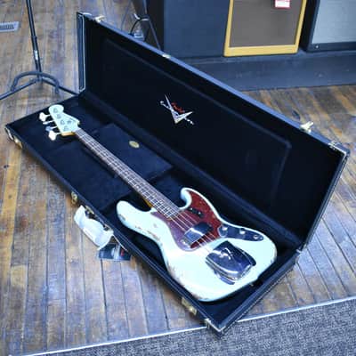 Fender Custom Shop 1961 Jazz Bass Heavy Relic Super Faded Aged Daphne Blue w/Matching Headstock, Hard Case image 9