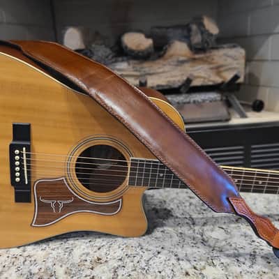 The Saddleback -  Handcrafted Full-Grain Leather Guitar Strap image 2