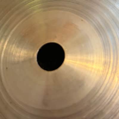 Zildjian 20" A Series Medium Ride Cymbal 2446g 1982 - 2012 - Traditional image 4