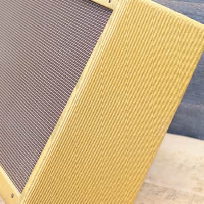 Fender '57 Custom Twin-Amp 40W Hand-Wired 2x12" Guitar Combo Amplifier w/Cover image 13