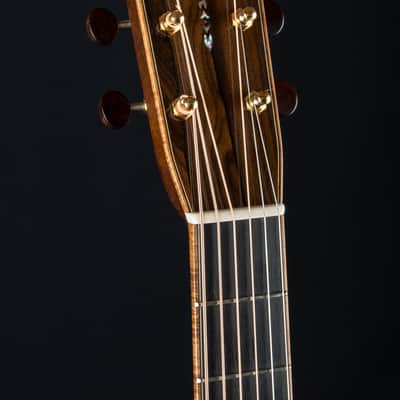 Bourgeois 00 DB Signature Deluxe Aged Tone Adirondack Spruce and Madagascar Rosewood Used (2024) image 12