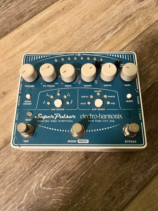 Electro-Harmonix Super Pulsar Stereo Tap Tremolo 2015 - Present - Blue image 1