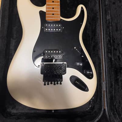 Fender Jeff Beck Modified Floyd Rose Banana Headstock George Lynch Van Halen image 3