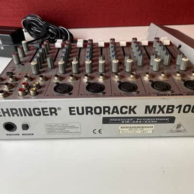 Behringer Eurorack UB1002 10-Input 2-Bus Mixer image 3
