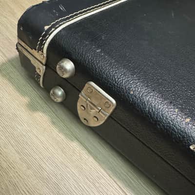 Rickenbacker 360 hardshell case - 1970s / 1980s image 10