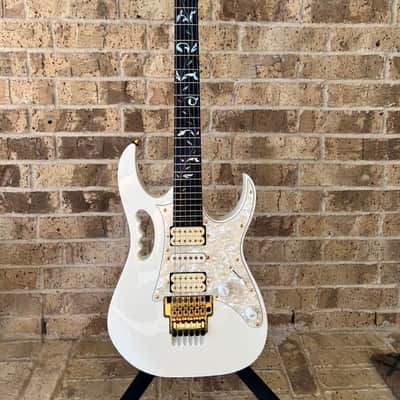 Ibanez JEM7V-WH Steve Vai Signature with Ebony Fretboard 1994 - White image 1