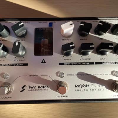 Two Notes ReVolt Guitar 2022 - Present Silver / Black image 2