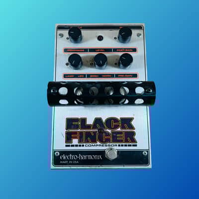 エレクトロハーモニクス BLACK FINGER コンプレッサー Electro-Harmonix Black Finger Compressor | Reverb