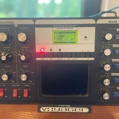 Immagine Moog Minimoog Voyager Performer Edition 44-Key Monophonic Synthesizer 2002 - 2015 - Traditional Wood Cabinet - 4