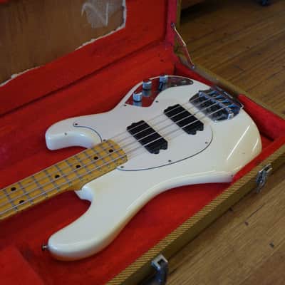 1989 Ernie Ball Music Man Sabre (Olympic White) image 6