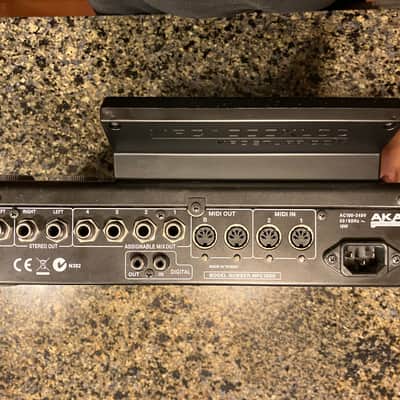 Akai MPC1000 PAID JJOS XL-LCD FAT PADS INTERNAL SSD image 2
