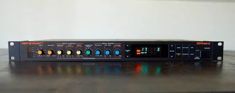 Roland DEP-5 Vintage 80's Digital Effects Processor 1U Rack Mount