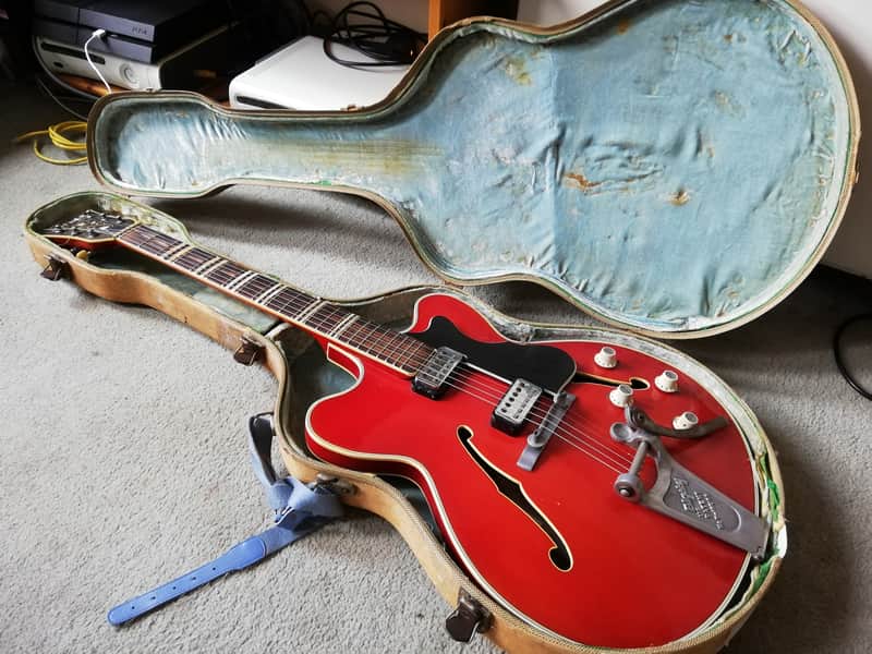 Hofner Verithin 1963 with Bigsby *Open to offers* image 1
