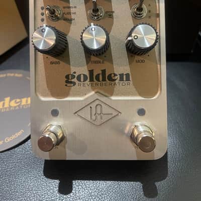 Universal Audio Universal Audio UAFX Golden Reverberator Pedal image 1