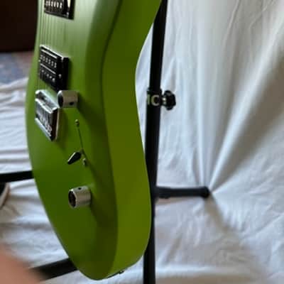 Anthem S-style Electric 24 Fret Guitar HH 2009 - Matte Green image 7