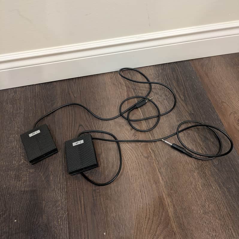 Yamaha EP1 and EP3 Keyboard Sustain Pedals image 1