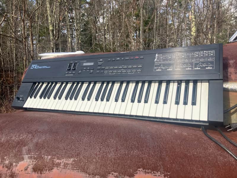 ROLAND D-10 マルチティンバー シンセサイザー Roland D-10 61-Key Multi-Timbral Linear Synthesizer | Reverb