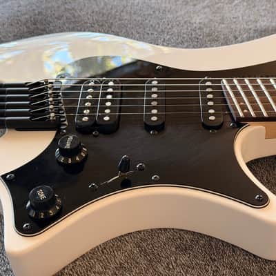 strandberg Boden Classic 6 Multiscale Fanned Fret Electric Guitar White 2017 HSS .strandberg* image 5