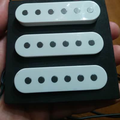 Bill Lawrence Set of L280 Single coil pickups white (3) image 1