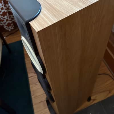 Beautiful Paradigm Monitor 9 v5 Audiophile Loudspeakers Excellent Condition image 5