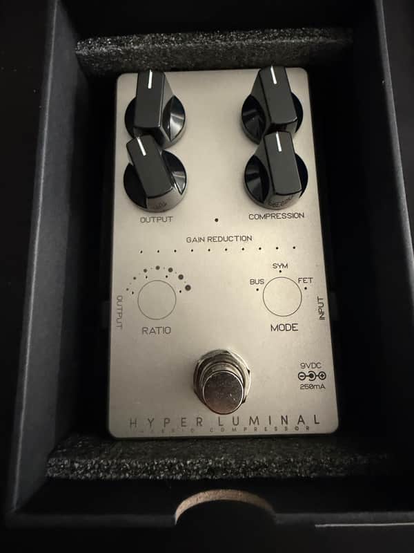 Darkglass Electronics Hyper Luminal Hybrid Compressor image 1