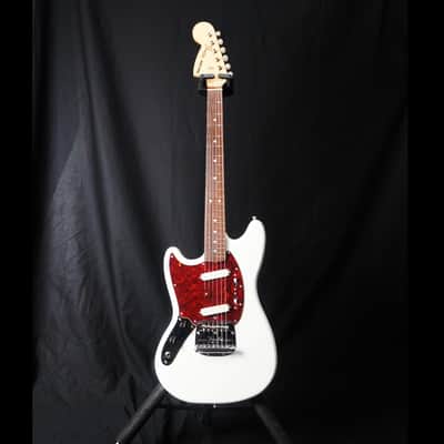 *NEW IN BOX* 2025 Fender Made in Japan Traditional FSR 60s Mustang Left-Hand Olympic White – Limited Edition image 3