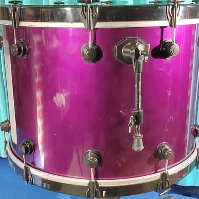 26x18 DW Precollectors maple bass drum Keller shell image 4