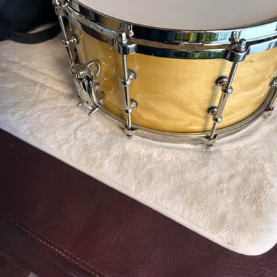 Ludwig 110th anniversary aged exotic 6.5 x14 snare drum - Natural image 5