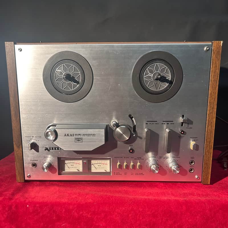 Akai GX-4000D 1/4" 4-Track 2-Channel Tape Recorder 1978 - 1985 - Silver image 1
