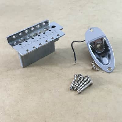 Lefty Light NOS Relic Fender Squier Guitar Bridge Fender Strat Strat Tremolo Kit 52mm 2 1/16” Spacing image 6