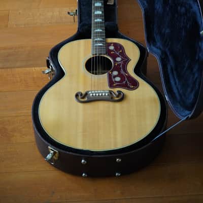 Gibson SJ-200 Studio Walnut 2020 - 2022 - Antique Natural image 17
