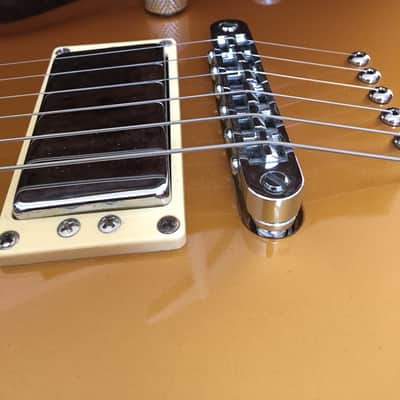 Carvin California Single Cut Goldtop w./ original tweed case, les paul style image 6