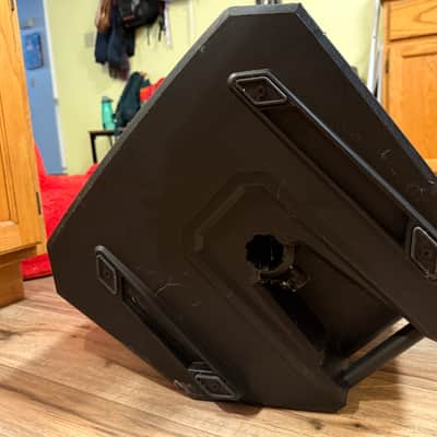 Electro-Voice ZLX-15BT 15" 1000-Watt Powered Speaker with Bluetooth 2018 - Present - Black image 6