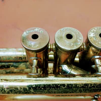 Paul W. LeResche 1930s-1940s? - lacquered brass (Blessing Artist?) image 15