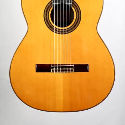 Juan Hernandez Estudio Classical Guitar Handmade in Spain 2003, Solid Spruce, Solid Mango Back image 3