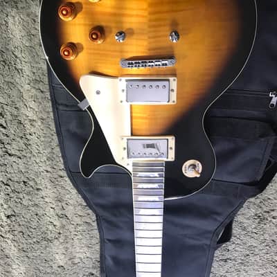 Tokai Love Rock 2000's Sunburst image 3