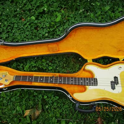 Univox Professional Bass Guitar, 1970's, Japan, Case, Changes image 1