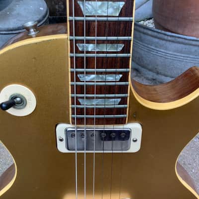 Gibson Les Paul Deluxe 1977 - Goldtop image 7
