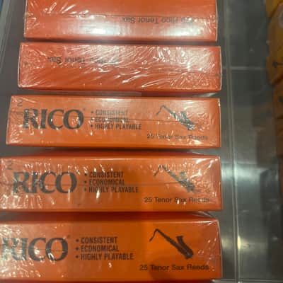 Rico 25 Rico Tenor Sax Reeds #2 2025 - Wood image 2