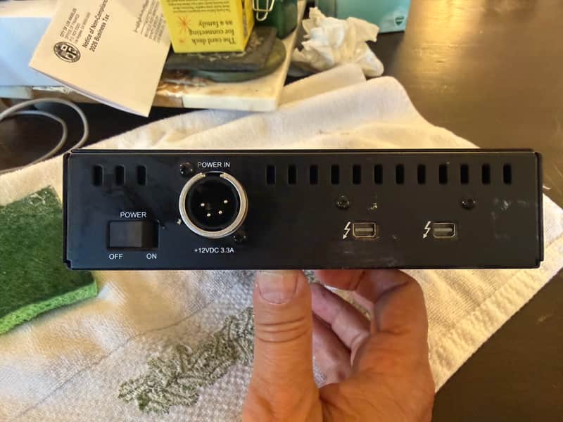 Universal Audio UAD-2 Satellite QUAD Core Thunderbolt DSP Accelerator 2019 - 2020 - Black image 1