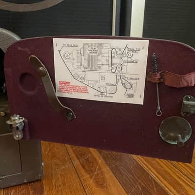 Bell & Howell No. 185 Filmosound Amp + Projector - 8 Ohm AlNiCo 6" Speaker - 1940's/1950's Made In USA image 4