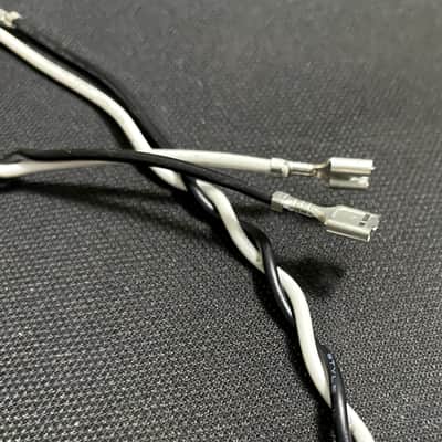 Speaker to Speaker Cable Twisted Pair 2ft Long image 3