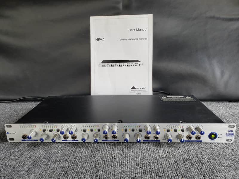 Alto Professional 4 channel headphone amp HPA4 2005 - Silver image 1